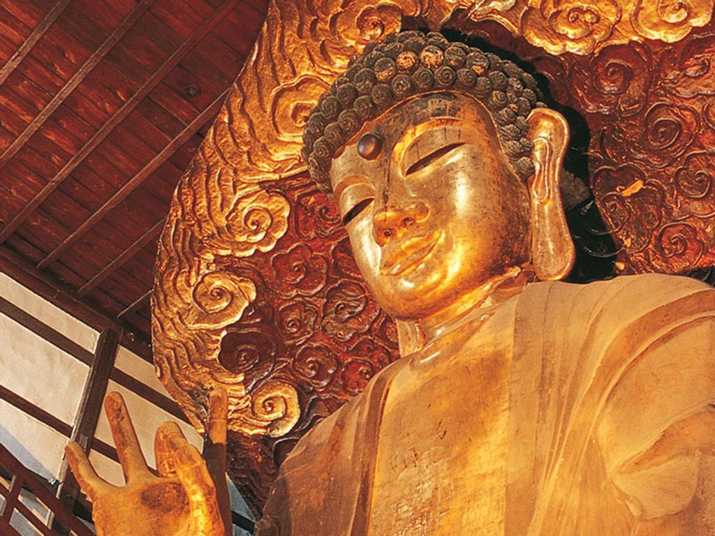 Miyako Hotel Gifu Nagaragawa Exterior photo The 16-metre (52 ft) high reclining Buddha at the temple